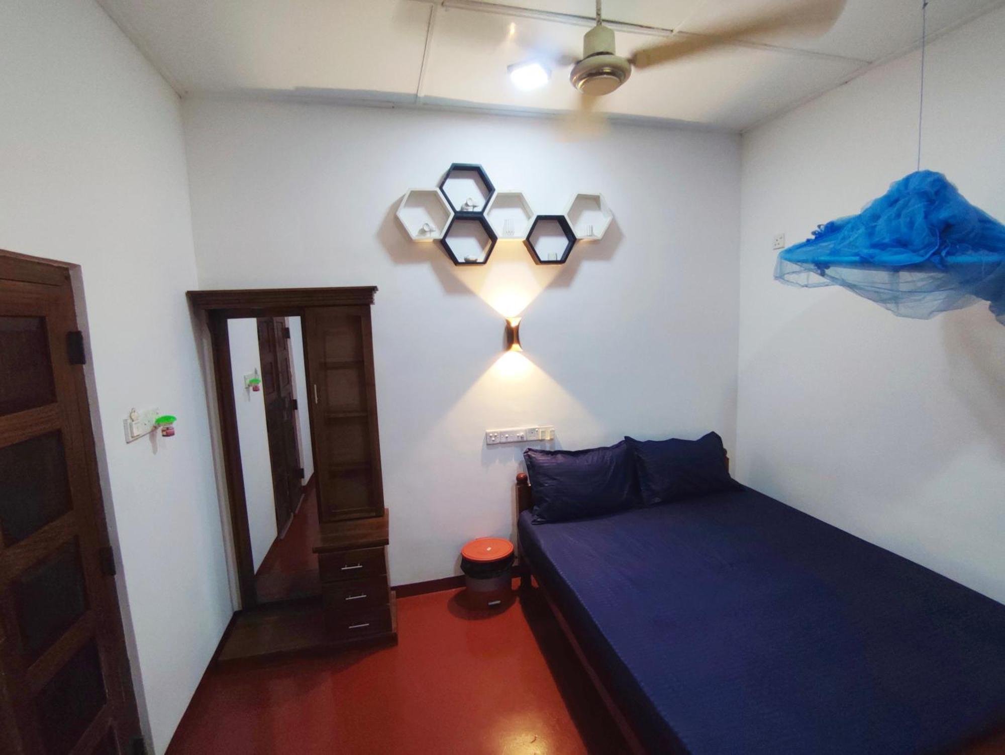 Breeze Guest House Trincomalee Exterior photo